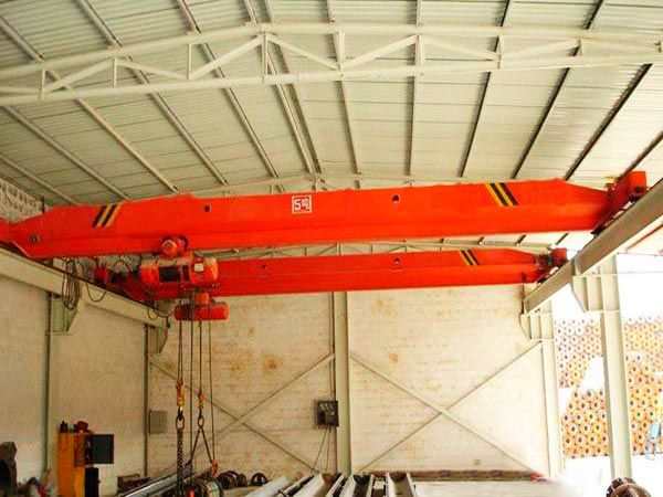 單梁行車安全操作注意事項